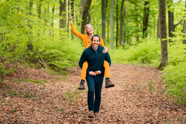 Eva und Laurent Waldspaziergang im Mai